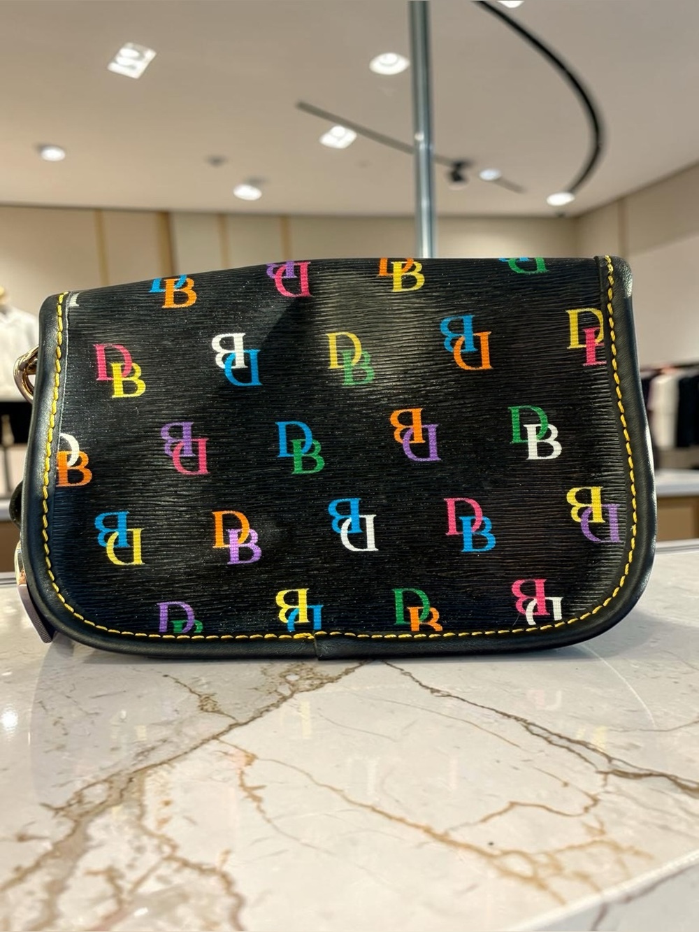 Vintage Dooney & Bourke Black Rainbow DB Monogram Wristlet ✨ Y2K - Picture 5 of 6